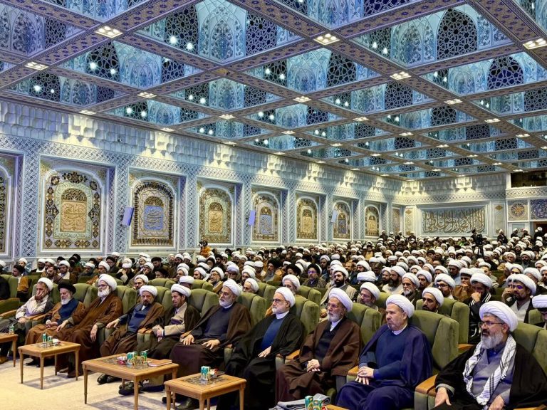 مركز إدارة الحوزات العلميّة: «منشور رجال الدين» هو خارطة طريق حوزةٍ علميّةٍ تليق بمستوى الثورة الإسلاميّة