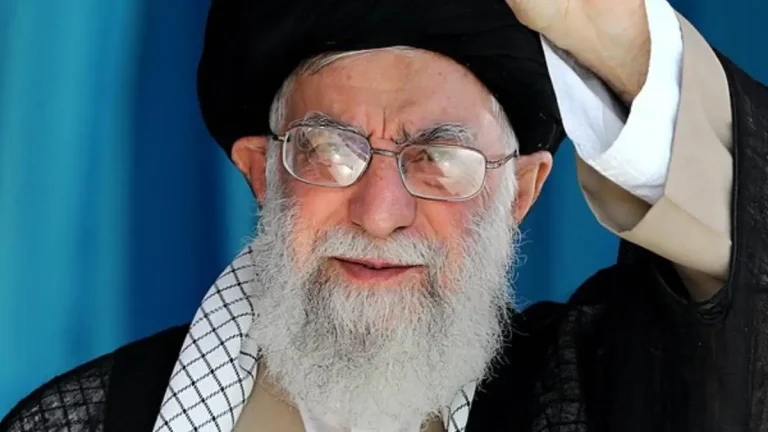 Ali-Khamenei-1