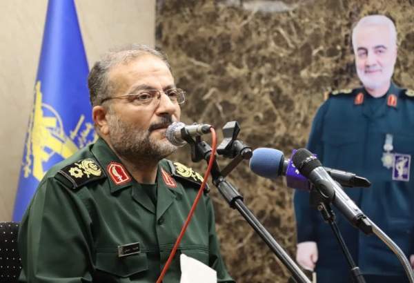 قائد الثورة ينعى اللواء سليماني