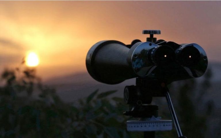 مركز الاستهلال التابع لمكتب قائد الثورة: السبت أول أيام شهر شوال