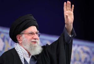 مفتي البوسنة السابق : اية الله الخامنئي (رض) عُرف بمواقفه الداعمة لقضايا الشعوب المستضعفة