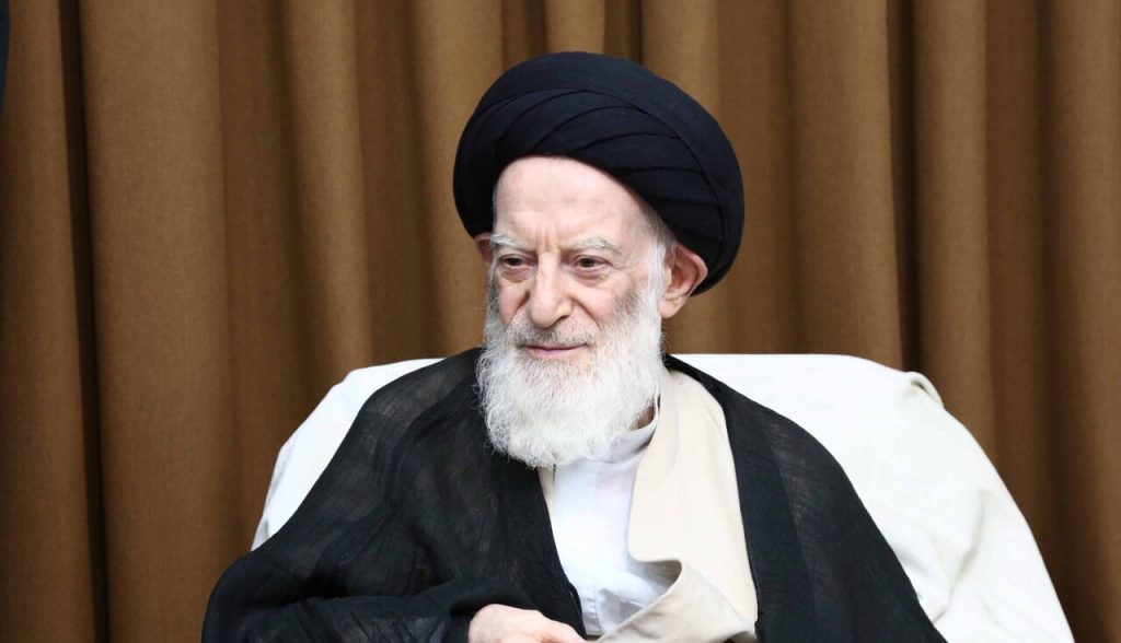 آية الله العظمى الشبيري الزنجاني يقدم العزاء بمناسبة استشهاد الإمام الخامنئي ويدعو بالتوفيق التام للقائد الجديد