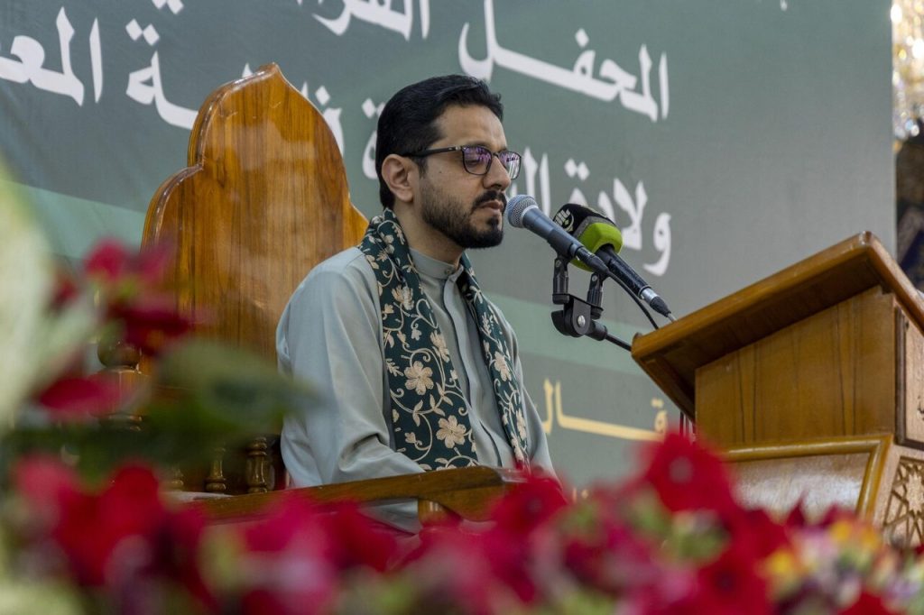 تقرير مصور/ إقامة محفل قرآني إحياءً للذكرى العطرة لولادة السيدة فاطمة المعصومة (عليها السلام)