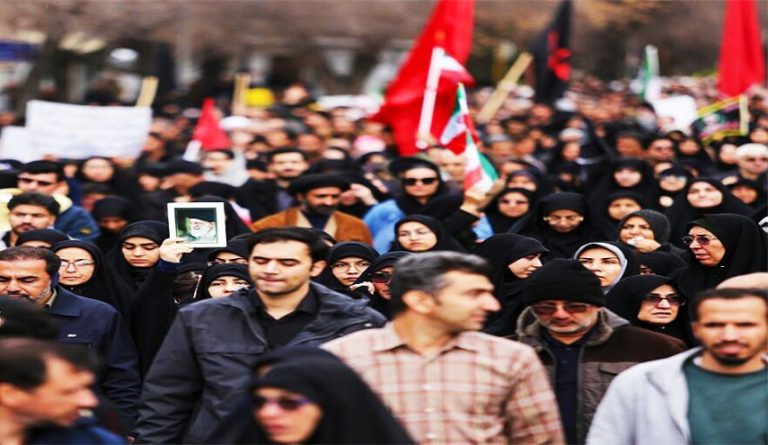 مواكب عزاء أربعينية القائد الشهيد تنطلق في طهران وأرجاء البلاد + صور