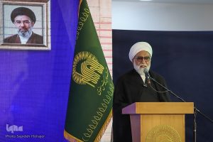 خدمة الناس هي الطريق الصحيح نحو النمو الروحي