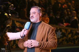 قارئ إيراني شهير ينتقد موقف العفاسي من العدوان الأمريكي على إيران