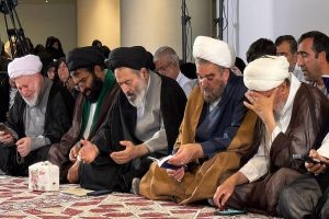 إقامة مراسم قراءة دعاء كميل بحضور رئيس بعثة الحجاج الإيرانيين في مكة