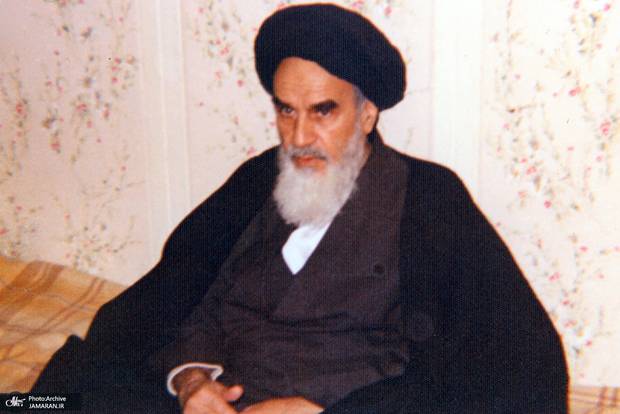 ما هو العمل المستحب الذي كان الإمام يلتزم به في الأيام العشرة الأولى من شهر محرّم؟