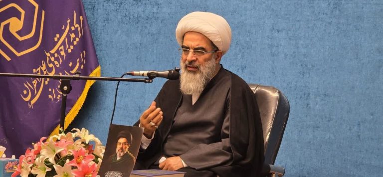 آية اللّه فاضل اللنكرانيّ: عاشوراء مدرسةٌ عظيمةٌ للمقاومة في صيانة الإسلام المحمّديّ الأصيل