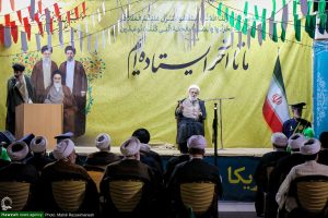 آية اللّه شَب‌زِندِه‌دار: إقامة الحكومة الإسلاميّة تمثّل ذروة عظمة إنجاز الإمام الخمينيّ (قدّس اللّه سرّه)