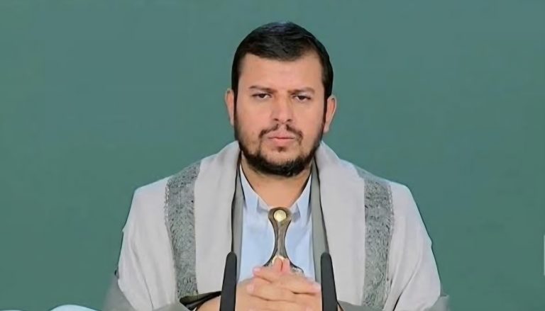 السيد الحوثي يشيد بالصمود الإيراني في مواجهة طاغوت العصر