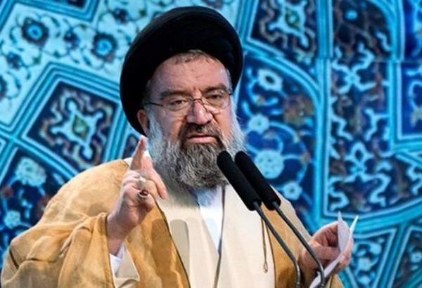 اية الله خاتمي محذرا ترامب ونتن ياهو: إذا تجاوزتم حدودكم سنصفعكم بقوة وحزم