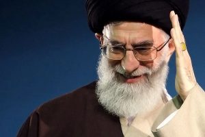 مترجم القرآن بالصينية: صمود القائد الشهيد سُجّل في تاريخ إيران الطويل