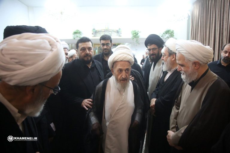 المرجع سبحاني يؤبّن قائد الامة الشهيد (رضوان الله عليه)