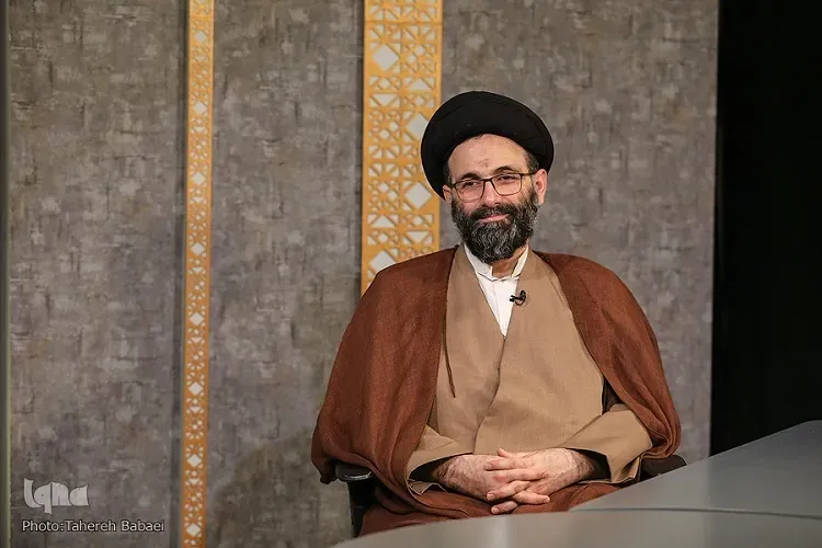 المسجد يصون هوية المسلمین ووحدتهم وقوتهم الاجتماعية