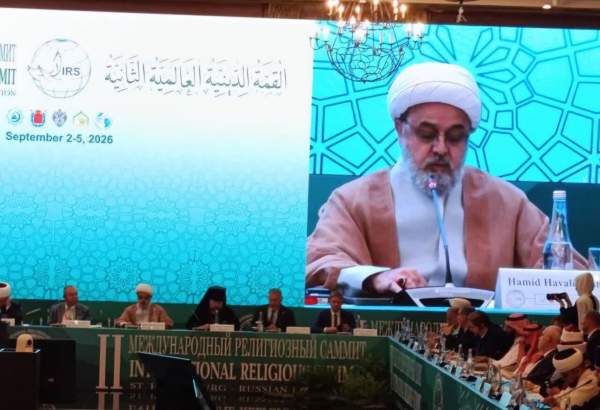 الدكتور شهرياري: الاستكبار شنّ "حرب رمضان" لانه قلق من قوة ايران المنادية بالعدالة في العالم