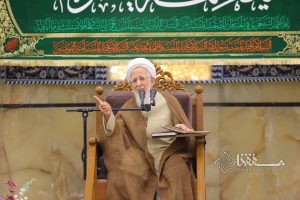 آية الله جوادي آملي: «العلم البالي» لا يصنع مجتمعًا متحضّرًا بل يسلّمنا مجتمعًا متهالكًا