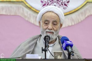 رئيس لجنة إقامة الصلاة: «التفقّه والتبليغ» مهمّتان أساسيتان للحوزويين.. ينبغي ألّا ندرس من أجل الحصول على «الشهادة»