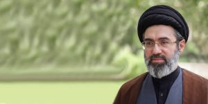 رسالة قائد الثورة إلى التلامذة والطلاب: كونوا حُرّاسًا لجذور هويّتكم الوطنية ولغتكم الأم وللراية المقدّسة.. واغتنموا فرصة الحضور لتعزيز أرصدتكم