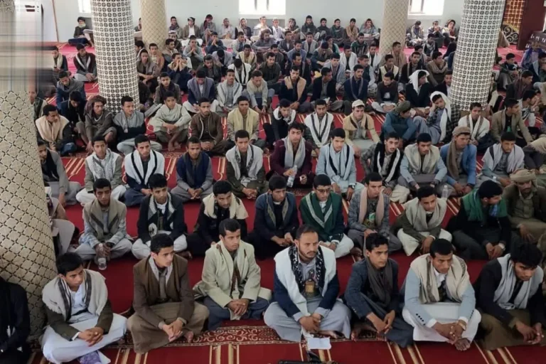 الیمن...أكاديمية القرآن في "إب" تحيي ذكرى استشهاد السيد حسن نصر الله