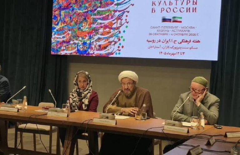 حجّة الإسلام والمسلمين واعظيّ: الذكاء الاصطناعيّ مساعدٌ للبحث، وليس بديلًا عن العالِم الدينيّ