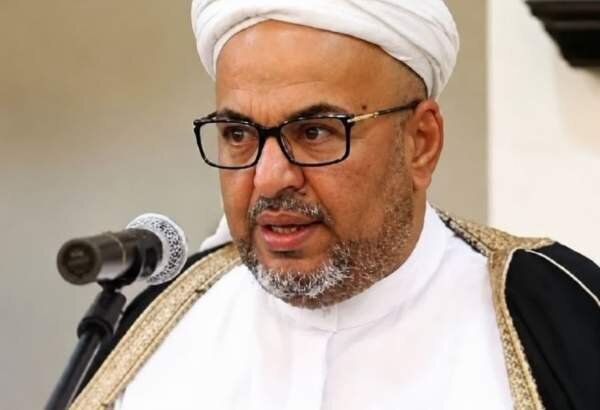 عالم سني: الوحدة والتضامن؛ ضرورة استراتيجية لأمن إيران وسلامة أراضيها