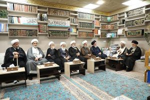 سماحة السيد الصافي يستقبل وفدًا من فضلاء حوزة قم المقدسة