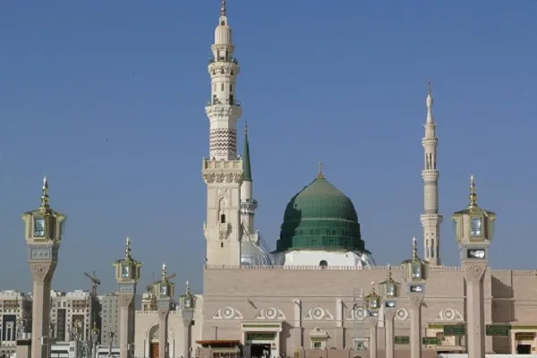 فنّ التقارب وذمّ التفرقة عند النبي (ص)